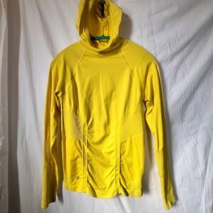 Athleta Seamless Bright Daffodil Yellow Pullover Hoodie Runner Shirt Size Medium